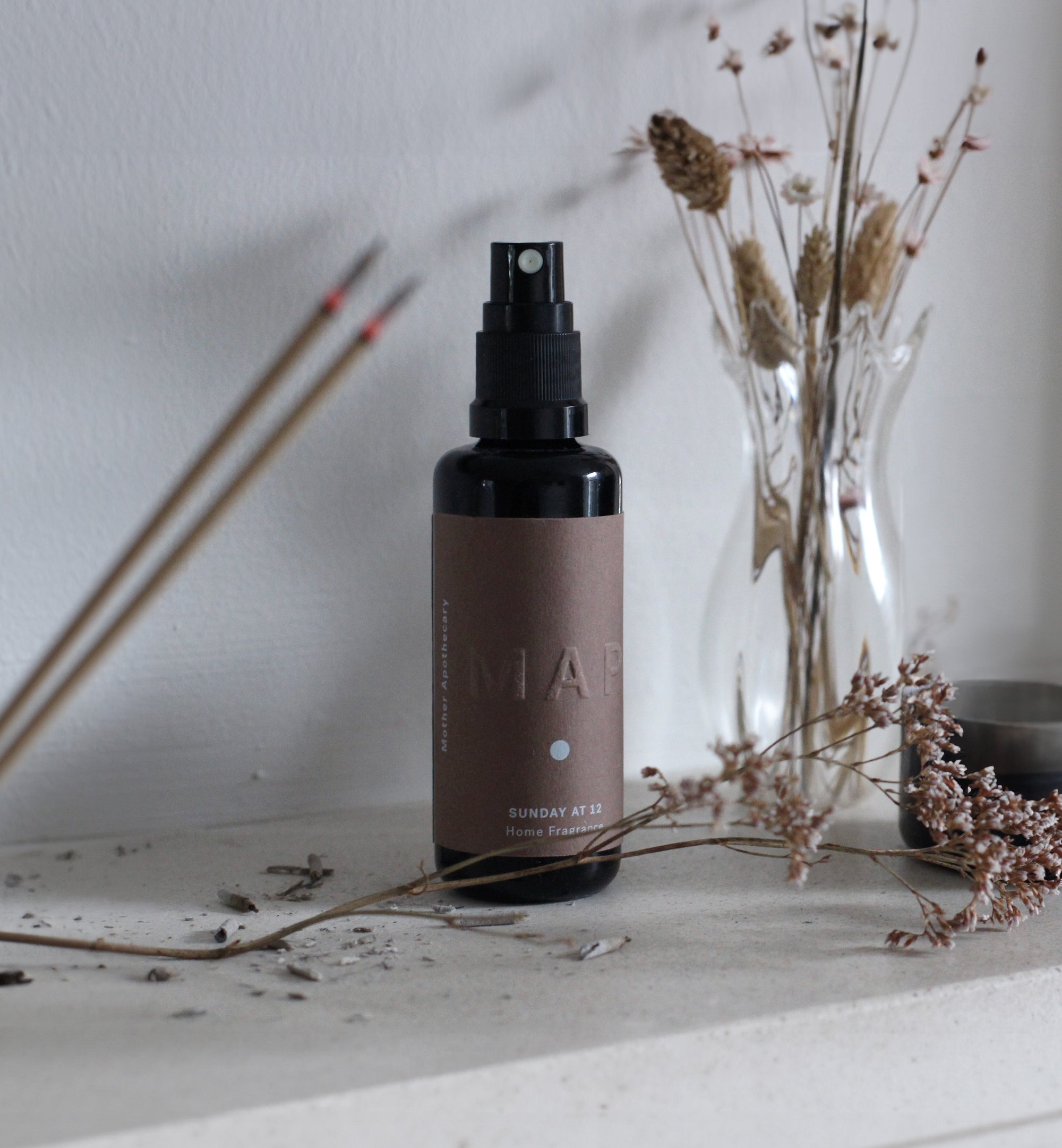 Sunday at 12 - Sandalwood and Rose Home Fragrance