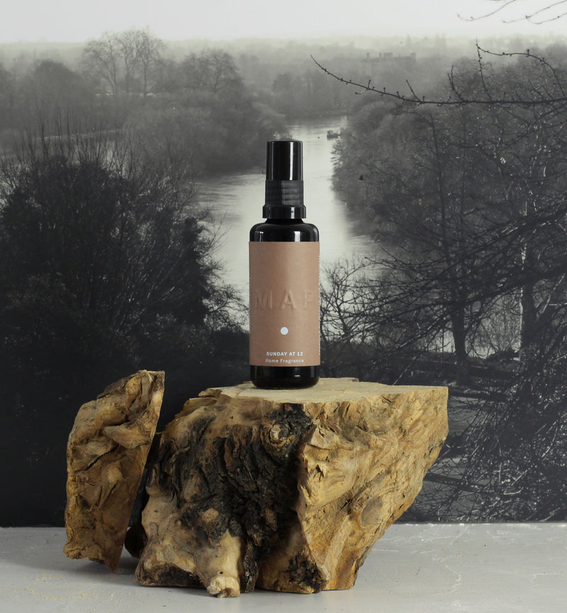 Sunday at 12 - Sandalwood and Rose Home Fragrance